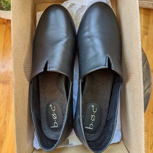 New. b.o.c. Women's Suree Slip On - Size 8.5